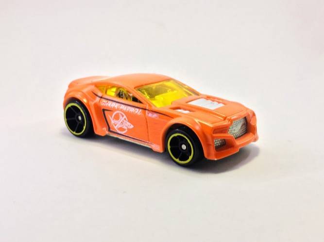 HOT WHEELS COLOR CHANGE ATAQUE TUBARAO MATTEL BGK04