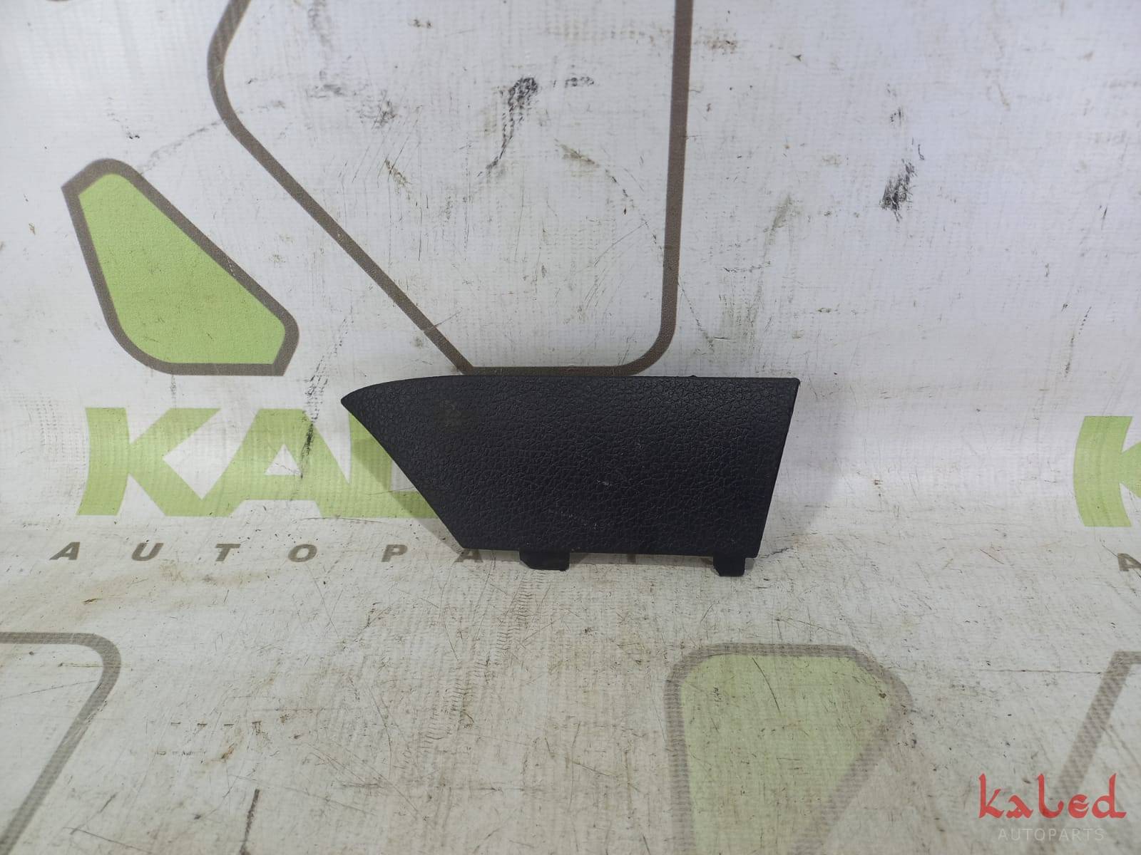 Moldura Painel Porta Direita Vw Jetta 2011/2016 5c7868072